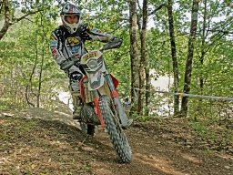 charnizay_2012_2_20120821_1488091946