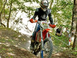 charnizay_2012_8_20120821_1900430477